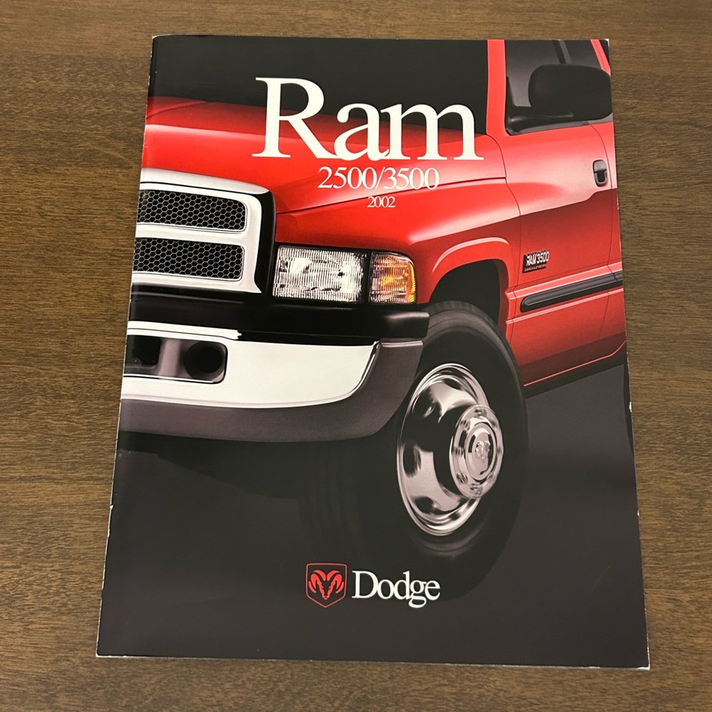 2002 DODGE RAM 2500/3500 PICKUP TRUCK DEALERSHIP SALES BROCHURE BOOKLET